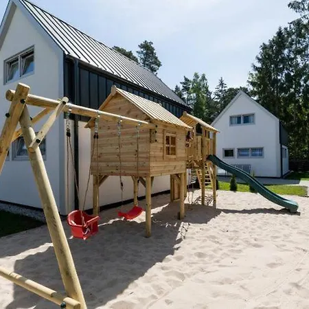 Homes Close To The Beach, *